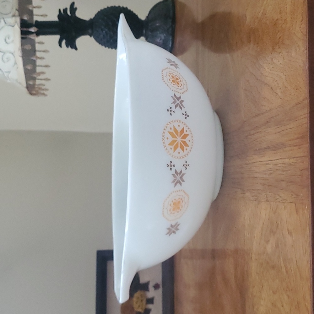 Pyrex Town and Country Mixing Bowl 🧡